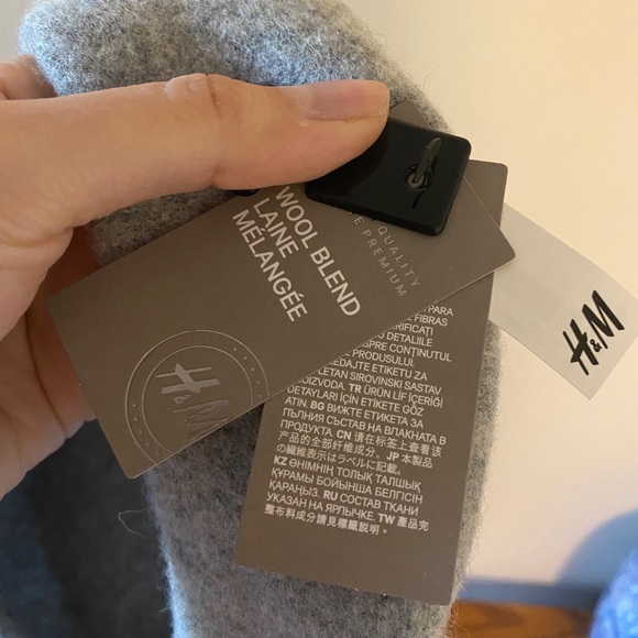 NWT H&M Grey Wool Beret - Picture 4 of 4